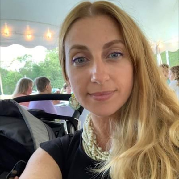 Meet your Seller/Buyer - Picture 1 of 6